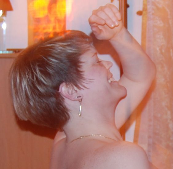 Momox1x eine nette Zeit im Chat und Freundschaft in Bremen