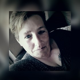 uschi197245957 Die Frau Fürs Leben in Bonn