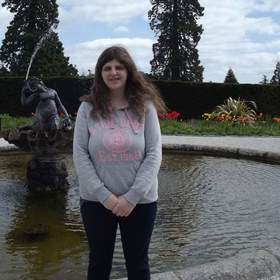 Nadine19921196772 Beziehung und Freundschaft in Wien