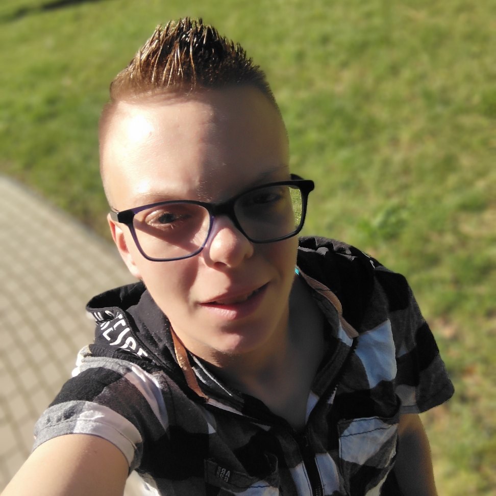 DeKleene97 Lasse Mich Überraschen in