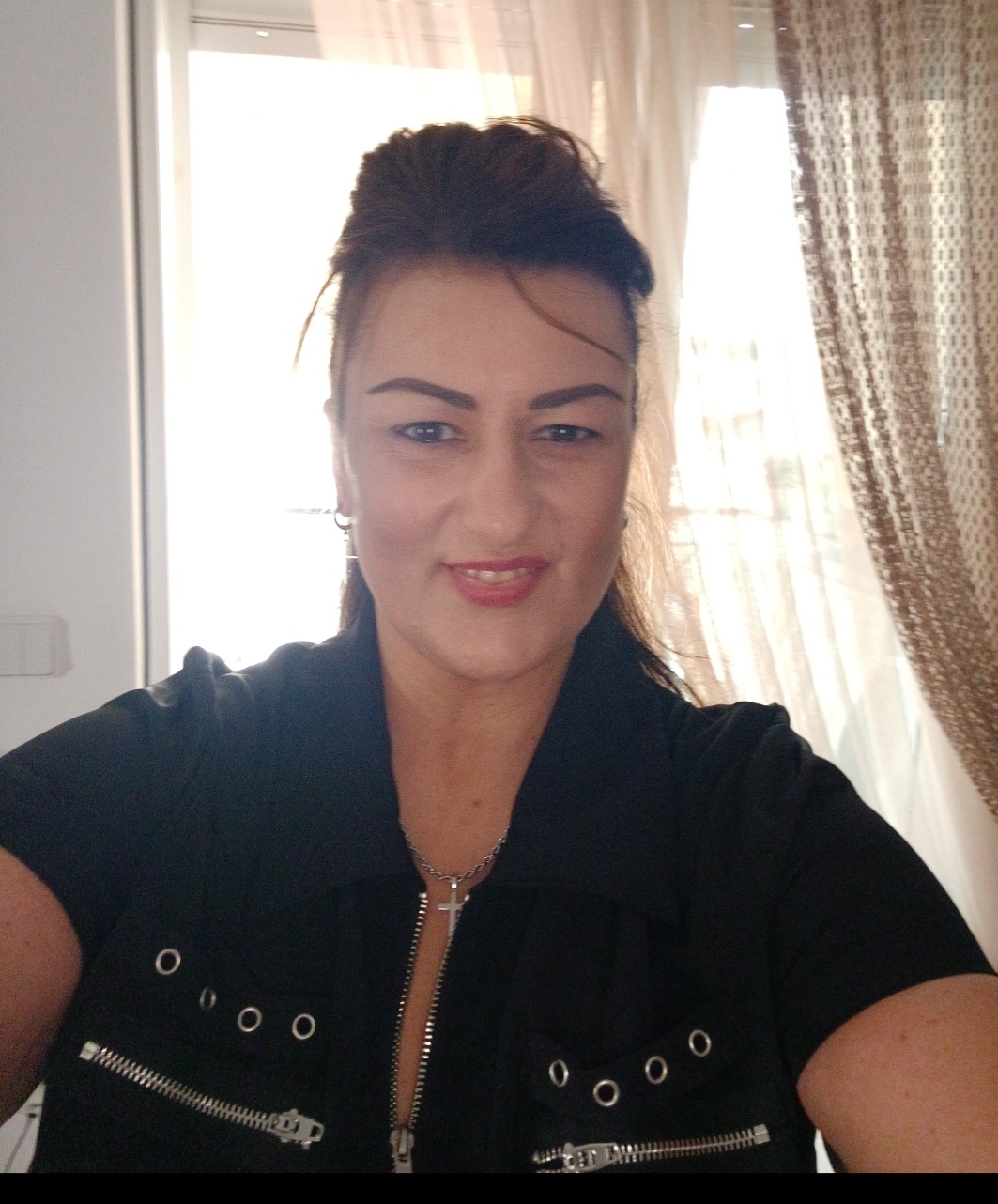 Lotusblume4739 Eine Frau, Die Mein Herz Bewegt in Stuttgart