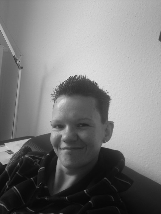 angel2003 eine nette Zeit im Chat und Freundschaft in Ravensburg