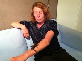 bourneto Eine Frau in Lübeck