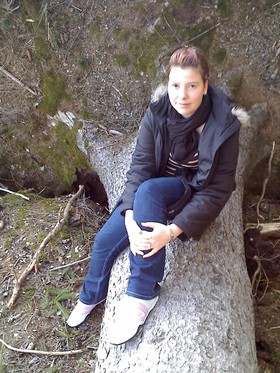 leaos ich suche eine am besten bixuelle junge frau die auch offen, ehrlich u in Bremen