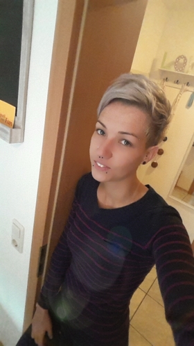Rebecca25 Eine Frau. in Landau an der isar