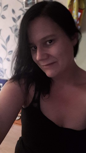 Nicole6763 Lustvolle Frau in