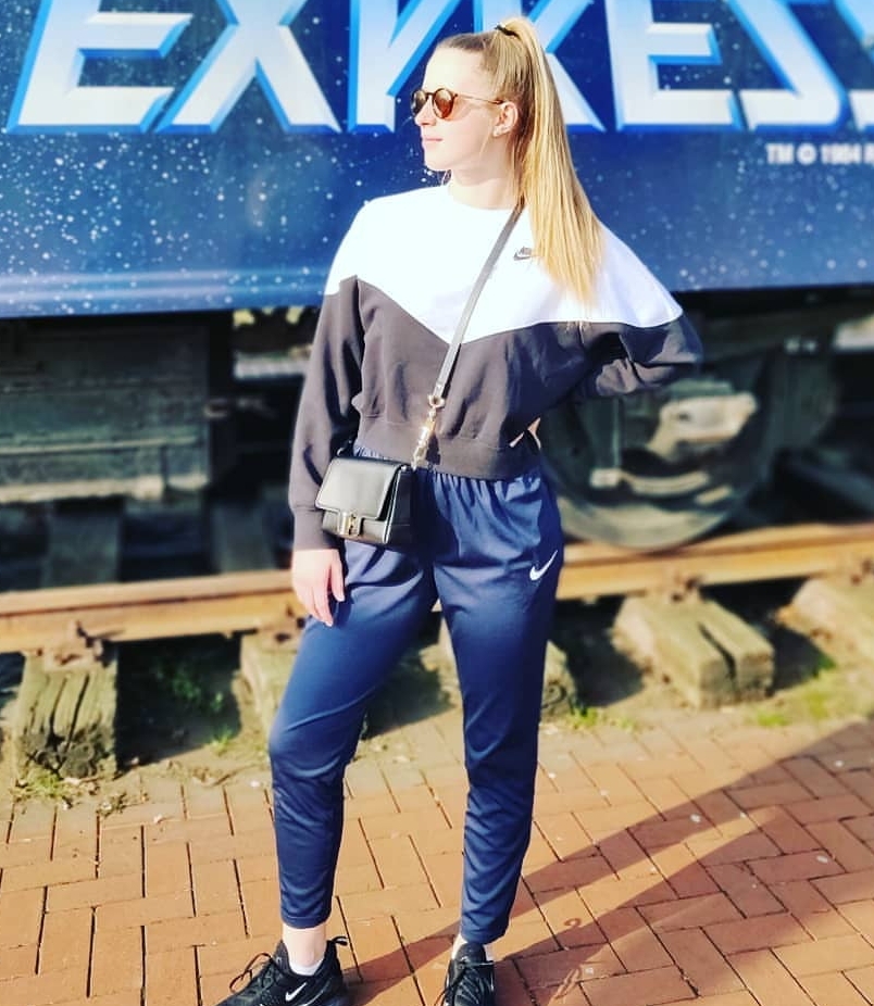 Lillihh Beziehung in Frankfurt Am Main